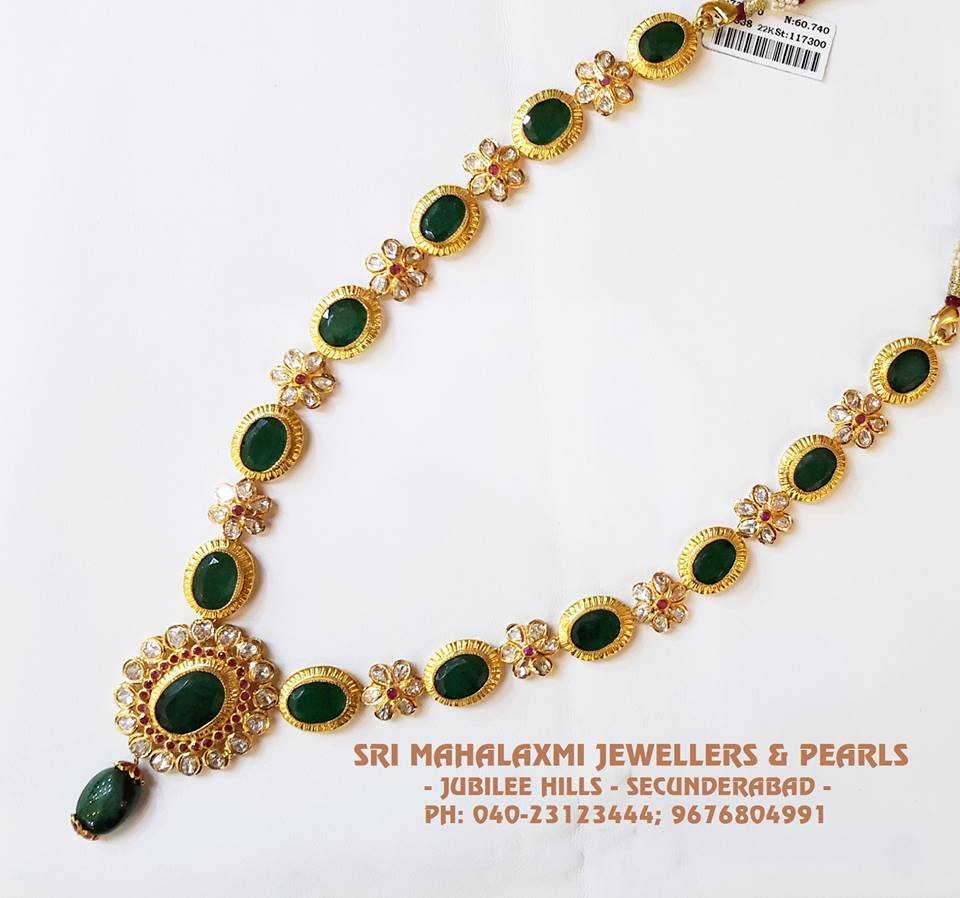 emerald and uncuts necklace